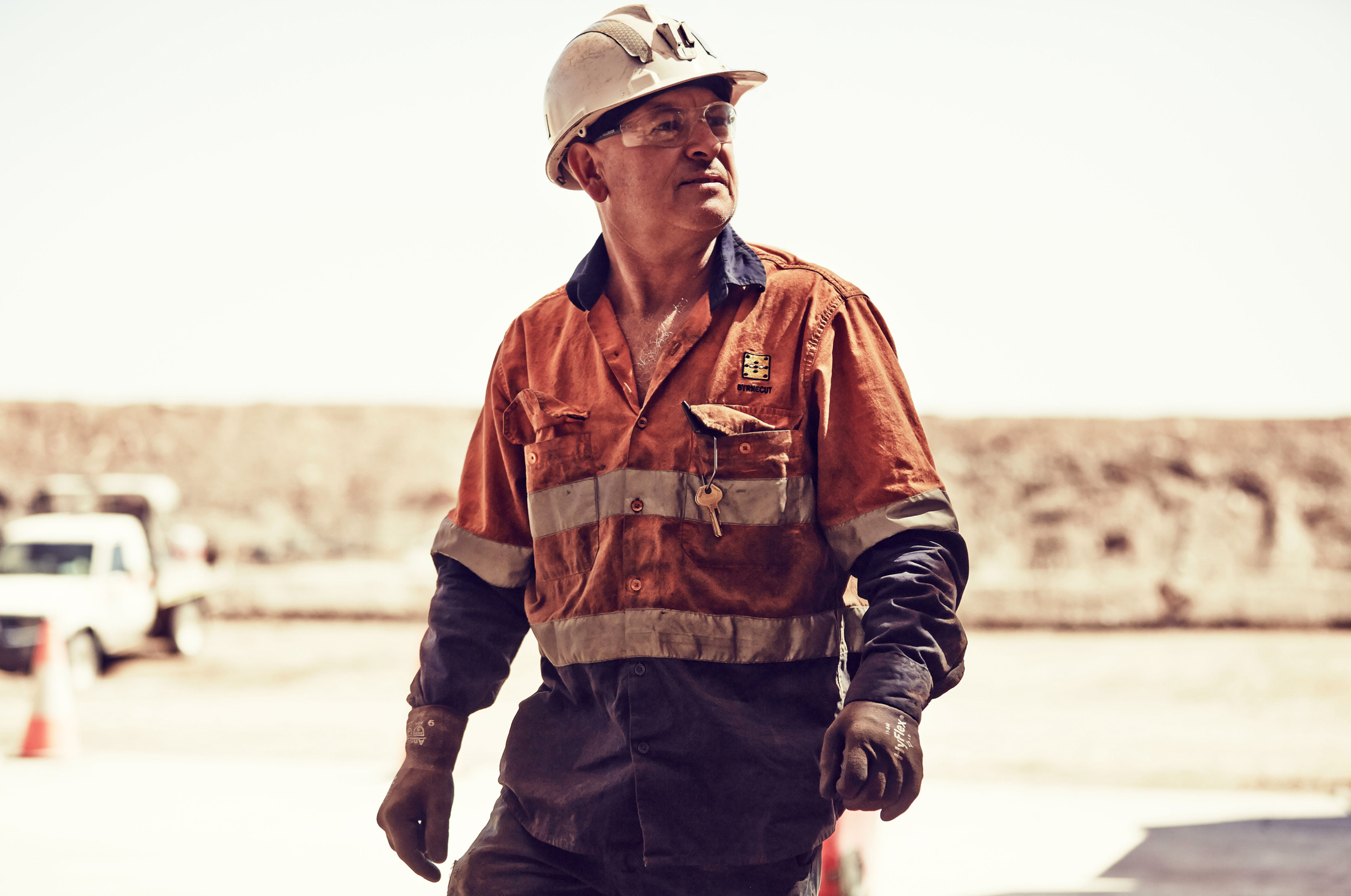 Campaign-thom-rigney-professional-photographer-advertising-commissioned-energy-mining-renewables-australia-tradesman-industry-021